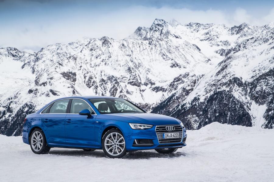  Audi A4 TFSI Ultra S-Line (B9) 2016 года  (фото 1 из 11)